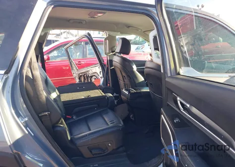 2020 Kia Telluride Lx z USA, uszkodzony, nr VIN 5XYP2DHC4LG015890